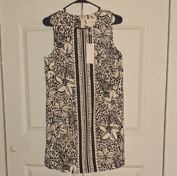 Lilly Pulitzer Dresses & Skirts - Lilly Pulitzer Black and White Floral Dress